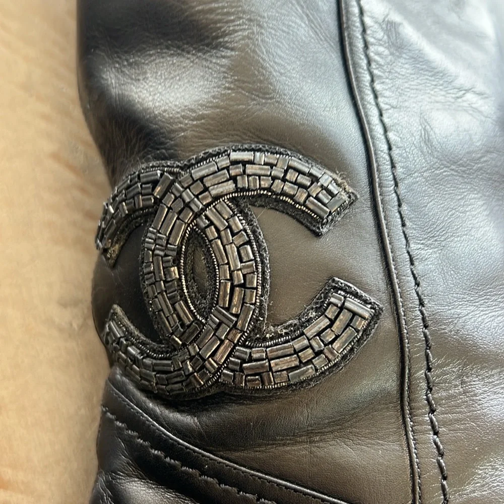 Chanel boots size 38 - Picture 2 of 10